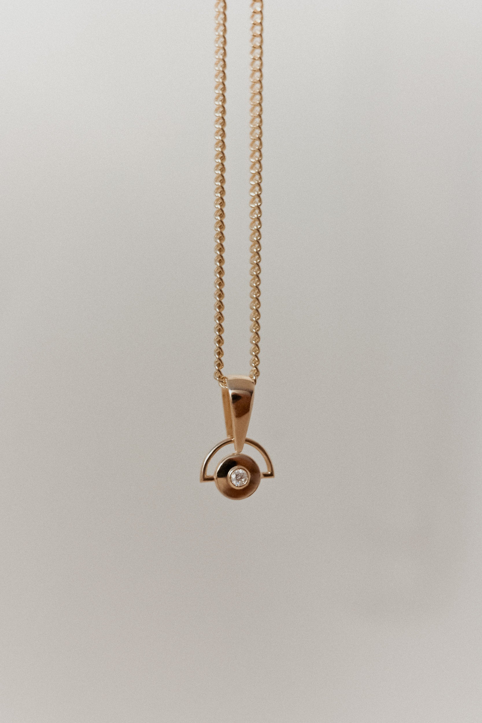 Didcot unique necklace pendant special gift made of recycled gold and ethically source diamond. 