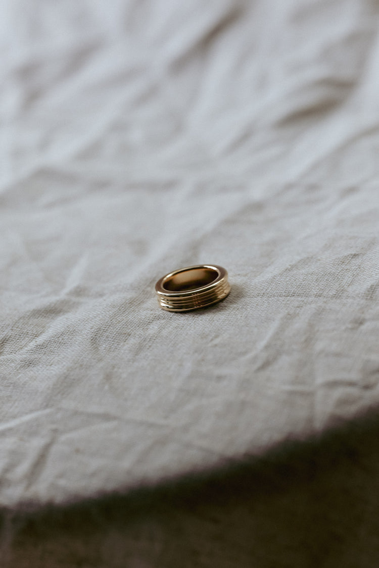 Close up of our modern stacked ring inspired on London architecture. 